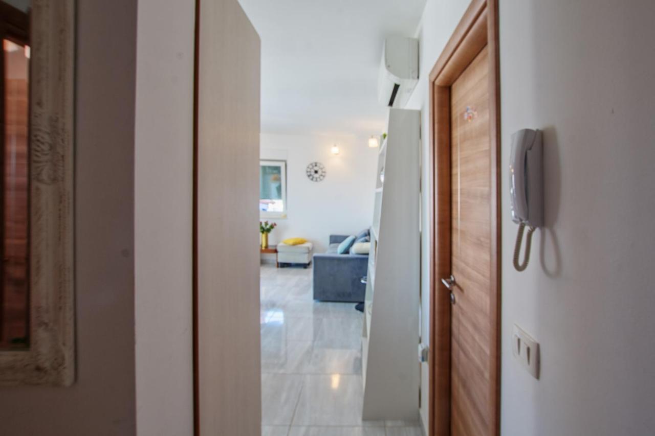 Judita Trogir Exteriör bild