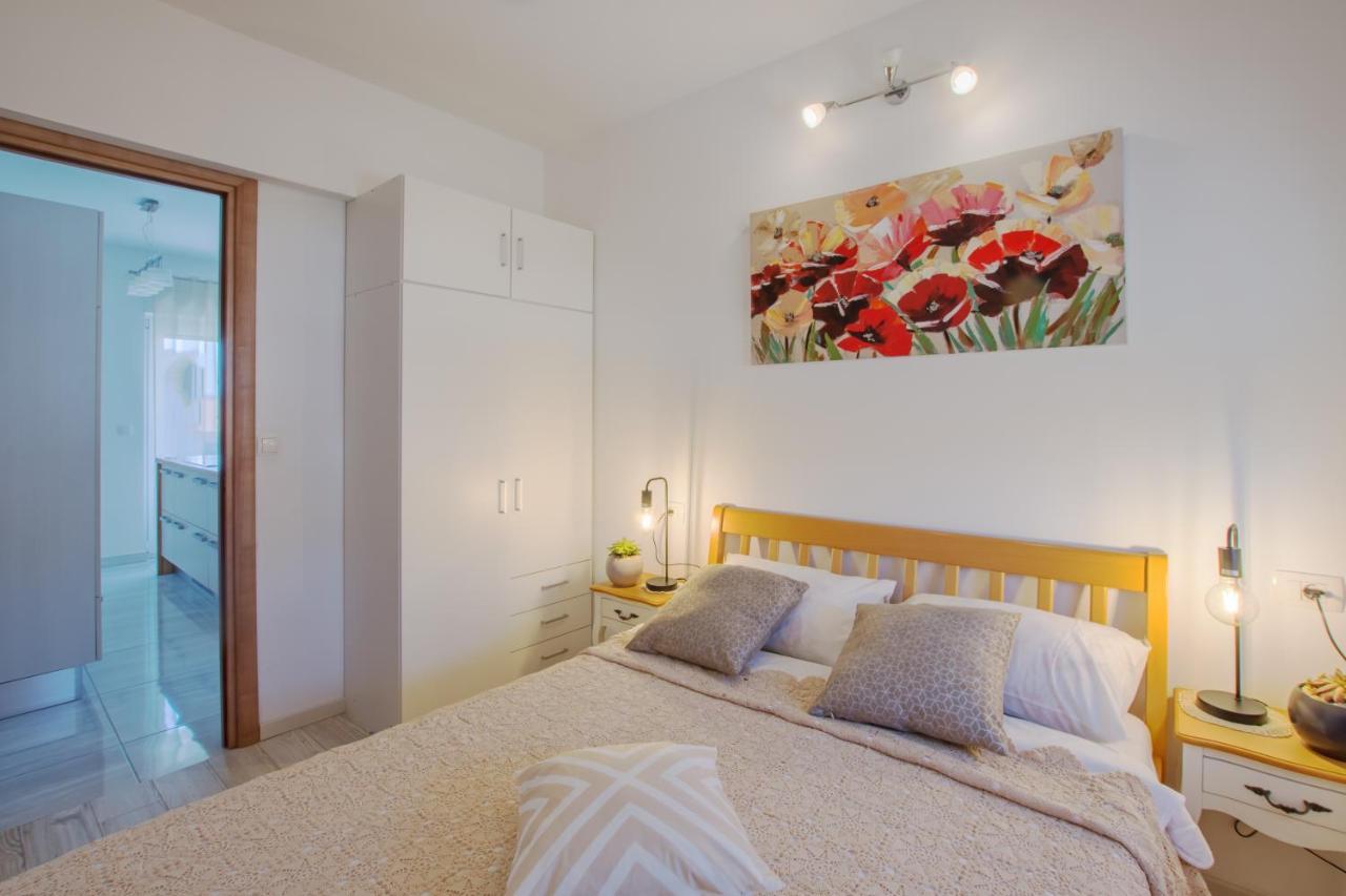 Judita Trogir Exteriör bild