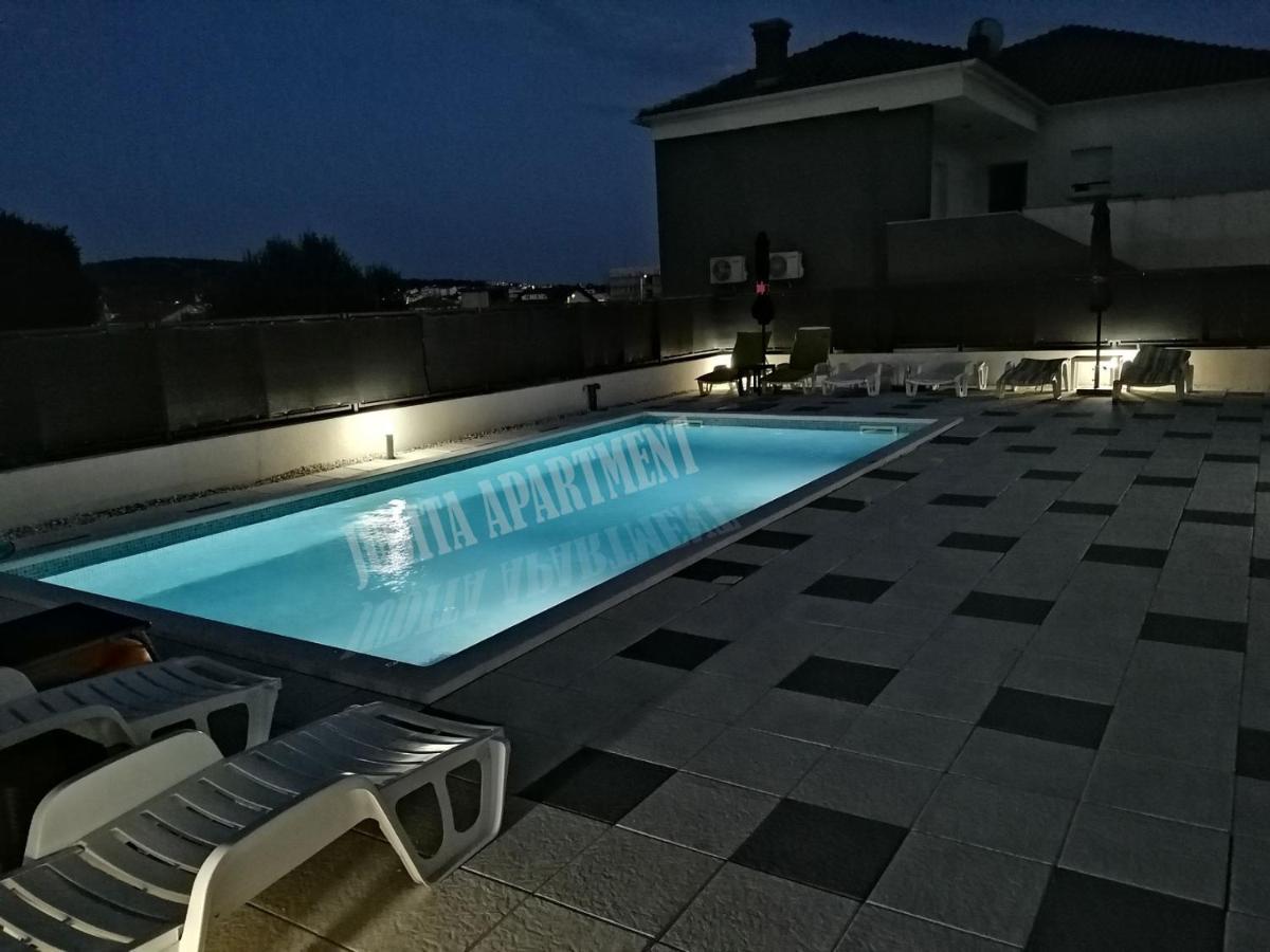 Judita Trogir Exteriör bild