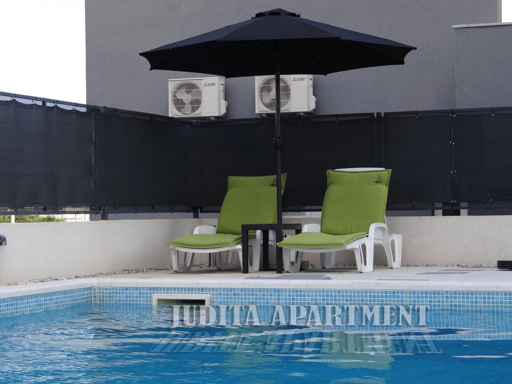 Judita Trogir Exteriör bild